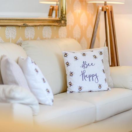 Ystradgynlais Waters Edge Apartment מראה חיצוני תמונה