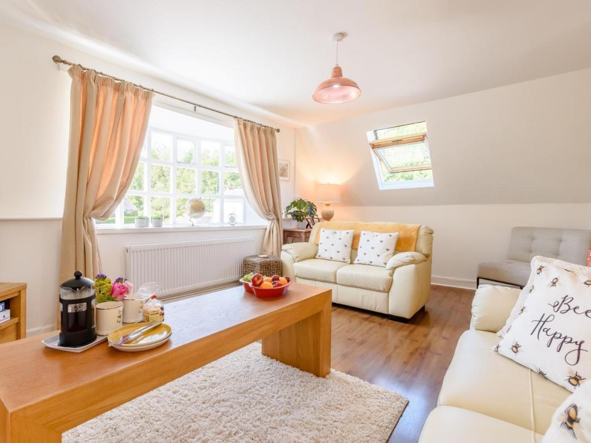 Ystradgynlais Waters Edge Apartment מראה חיצוני תמונה
